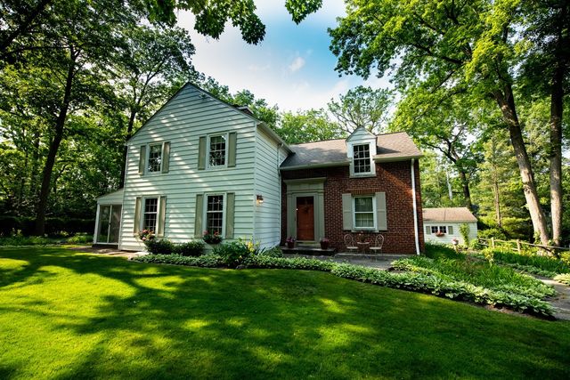 1342 Larrabee Lane, Northbrook, IL 60062