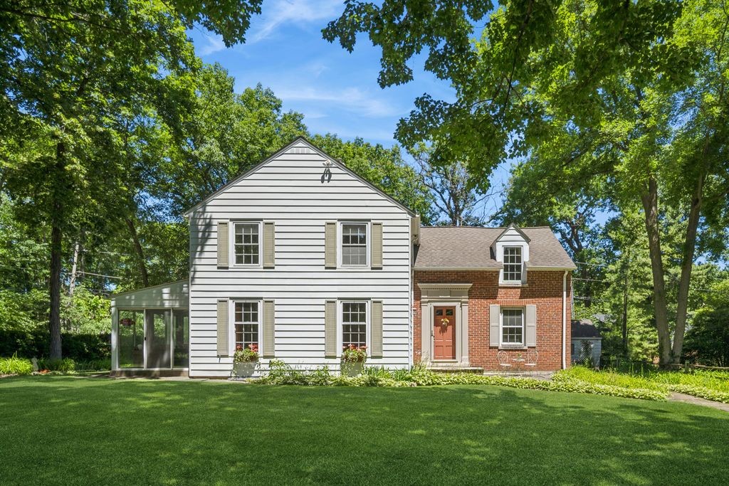 1342 Larrabee Lane, Northbrook, IL 60062