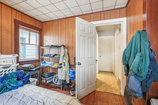 2571 N 51St STREET, Milwaukee, WI 53210