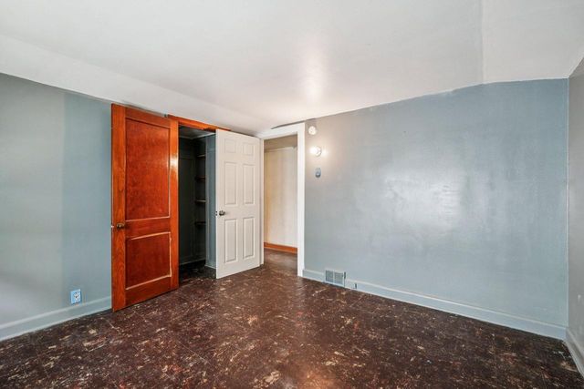 2571 N 51St STREET, Milwaukee, WI 53210