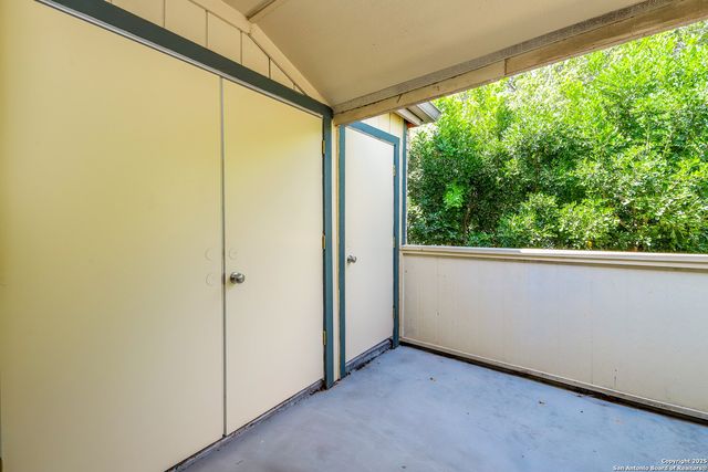 11843 Braesview Apt 416D, San Antonio, TX 78213