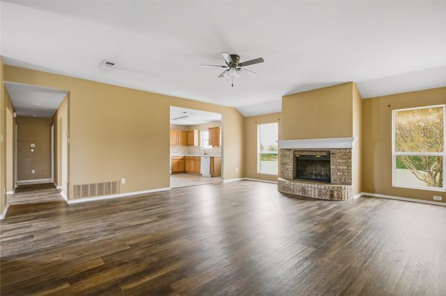 100 Pinnacle Circle, Aledo, TX 76008
