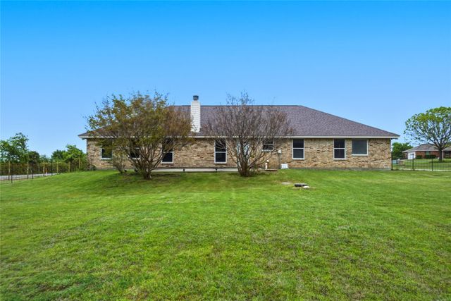 100 Pinnacle Circle, Aledo, TX 76008
