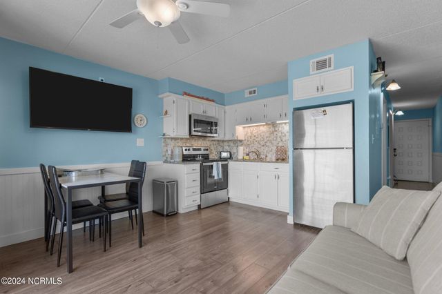 222 N Carolina Beach Avenue N Unit 107, Carolina Beach, NC 28428