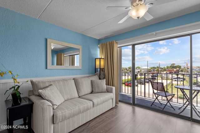 222 N Carolina Beach Avenue N Unit 107, Carolina Beach, NC 28428