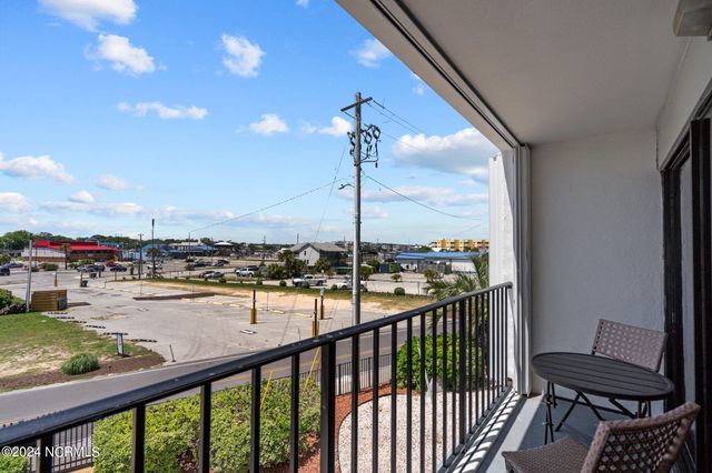 222 N Carolina Beach Avenue N Unit 107, Carolina Beach, NC 28428