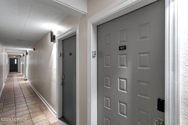 222 N Carolina Beach Avenue N Unit 107, Carolina Beach, NC 28428