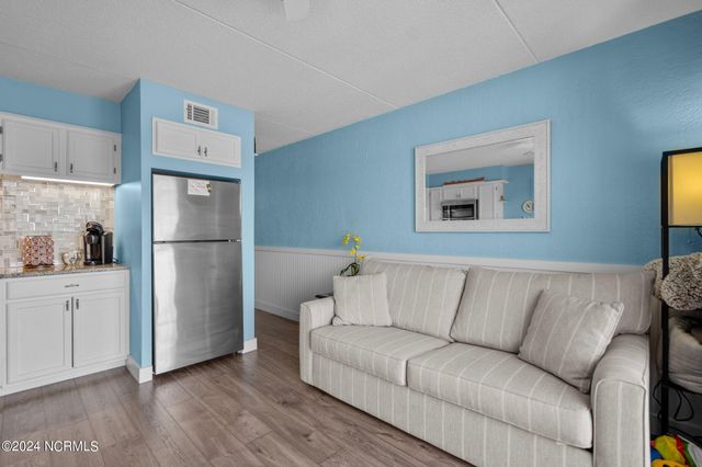 222 N Carolina Beach Avenue N Unit 107, Carolina Beach, NC 28428