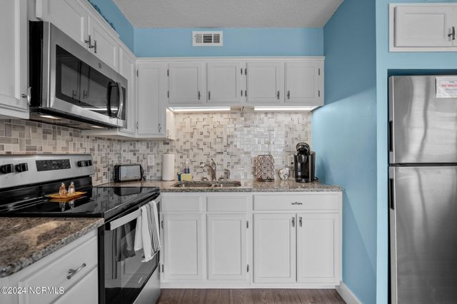 222 N Carolina Beach Avenue N Unit 107, Carolina Beach, NC 28428
