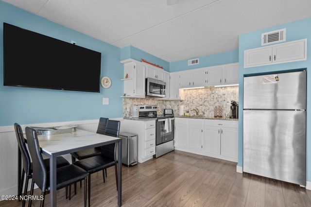 222 N Carolina Beach Avenue N Unit 107, Carolina Beach, NC 28428