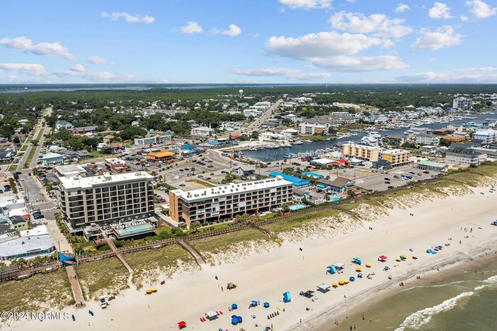 222 N Carolina Beach Avenue N Unit 107, Carolina Beach, NC 28428