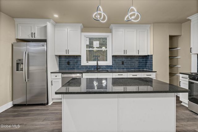 683 Park Avenue, Albany, NY 12208