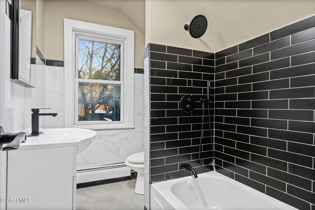 683 Park Avenue, Albany, NY 12208