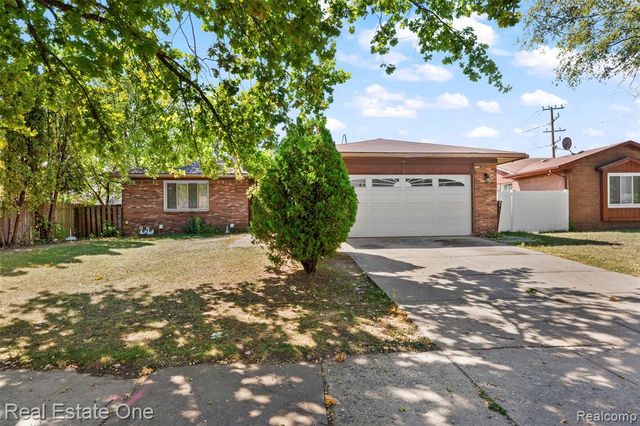 3321 Marie Street, Dearborn, MI 48120