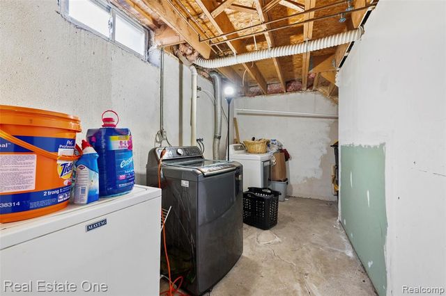 3321 Marie Street, Dearborn, MI 48120