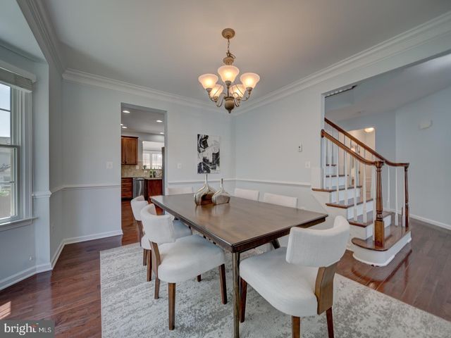 43320 BARNSTEAD DR, Ashburn, VA 20148