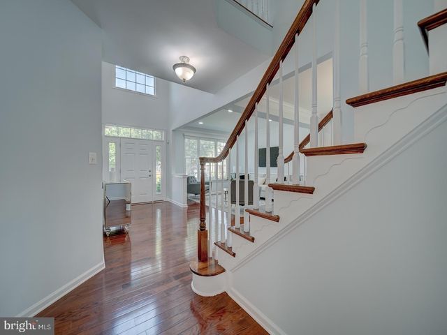 43320 BARNSTEAD DR, Ashburn, VA 20148