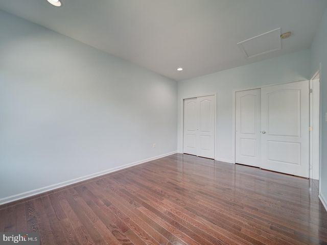 43320 BARNSTEAD DR, Ashburn, VA 20148