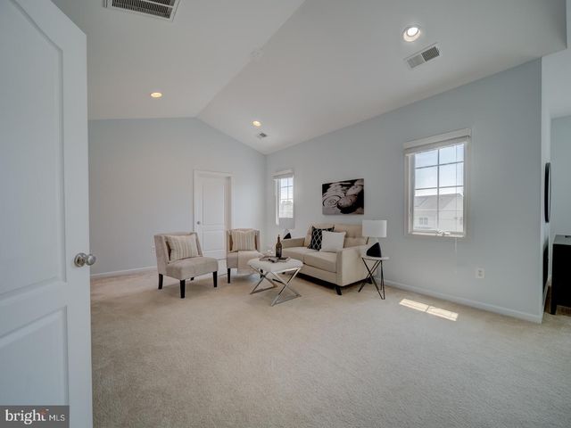 43320 BARNSTEAD DR, Ashburn, VA 20148