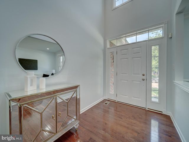 43320 BARNSTEAD DR, Ashburn, VA 20148