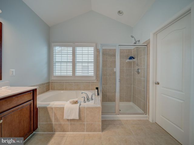 43320 BARNSTEAD DR, Ashburn, VA 20148
