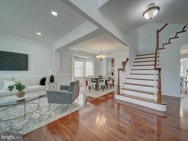 43320 BARNSTEAD DR, Ashburn, VA 20148