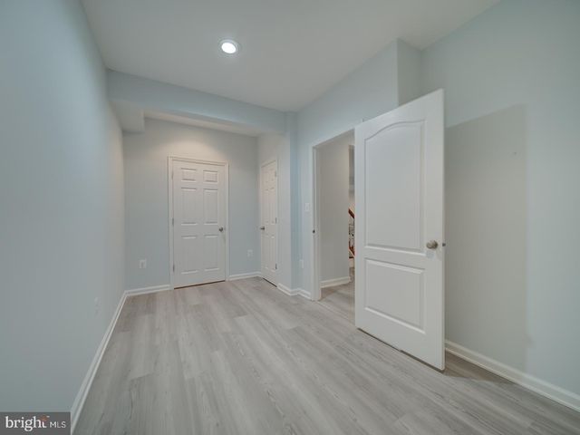43320 BARNSTEAD DR, Ashburn, VA 20148