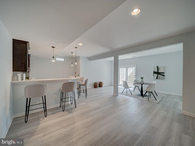 43320 BARNSTEAD DR, Ashburn, VA 20148