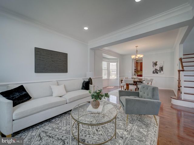 43320 BARNSTEAD DR, Ashburn, VA 20148