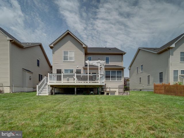 43320 BARNSTEAD DR, Ashburn, VA 20148