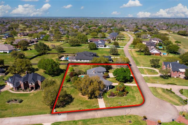 32610 Windsor Terrace, Fulshear, TX 77441