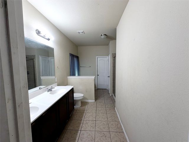 5509 Thunder Bay Drive, Fort Worth, TX 76119