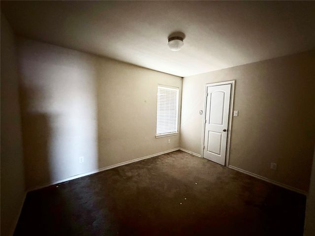 5509 Thunder Bay Drive, Fort Worth, TX 76119