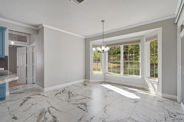 302 Armstrong DR, Georgetown, TX 78633
