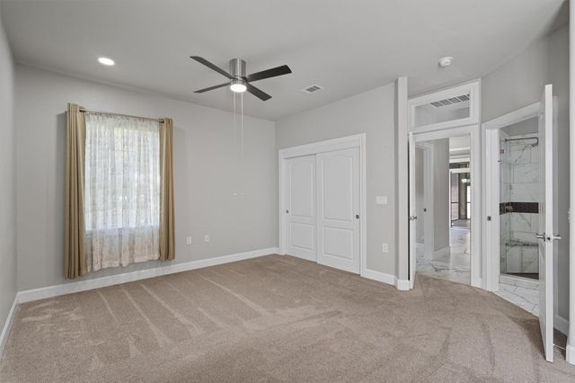 302 Armstrong DR, Georgetown, TX 78633