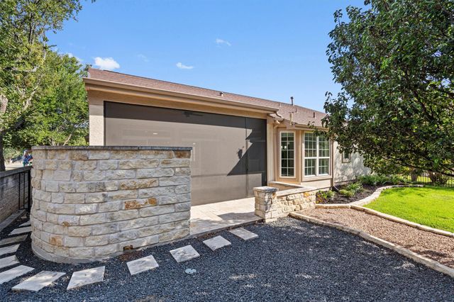 302 Armstrong DR, Georgetown, TX 78633