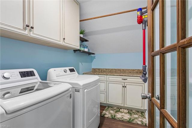 111 Old Dominion RD, Yorktown, VA 23692