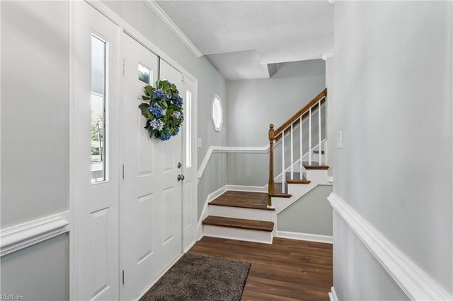 111 Old Dominion RD, Yorktown, VA 23692