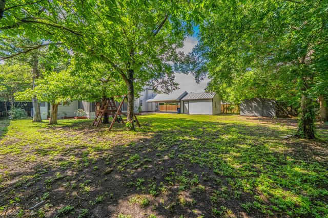 506 Brown Street, Waxahachie, TX 75165