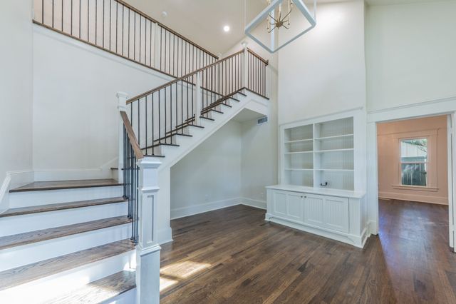 506 Brown Street, Waxahachie, TX 75165