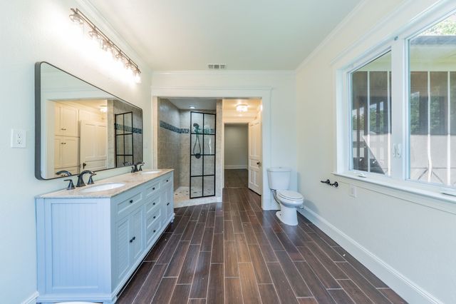 506 Brown Street, Waxahachie, TX 75165