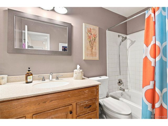 2528 S Vaughn Way C, Aurora, CO 80014