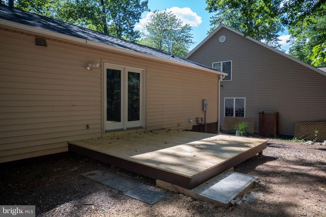 303 MT PLEASANT DR, Locust Grove, VA 22508