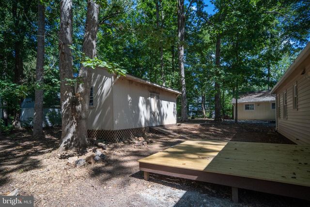 303 MT PLEASANT DR, Locust Grove, VA 22508