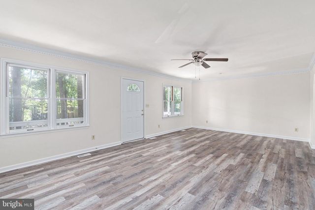 303 MT PLEASANT DR, Locust Grove, VA 22508