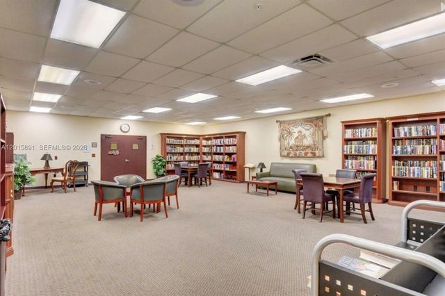 3032 Hythe B 3032, Boca Raton, FL 33434