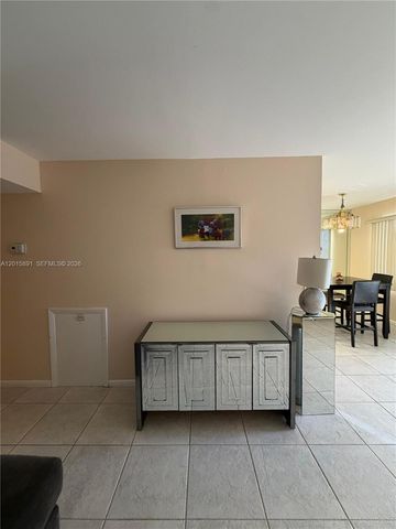 3032 Hythe B 3032, Boca Raton, FL 33434