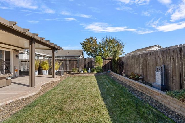 12316 Pawcatuck Way, Rancho Cordova, CA 95742
