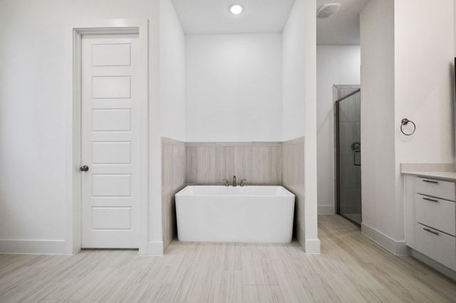 8218 Vitex Avenue, Dallas, TX 75252
