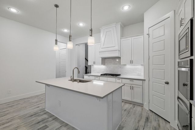 8218 Vitex Avenue, Dallas, TX 75252